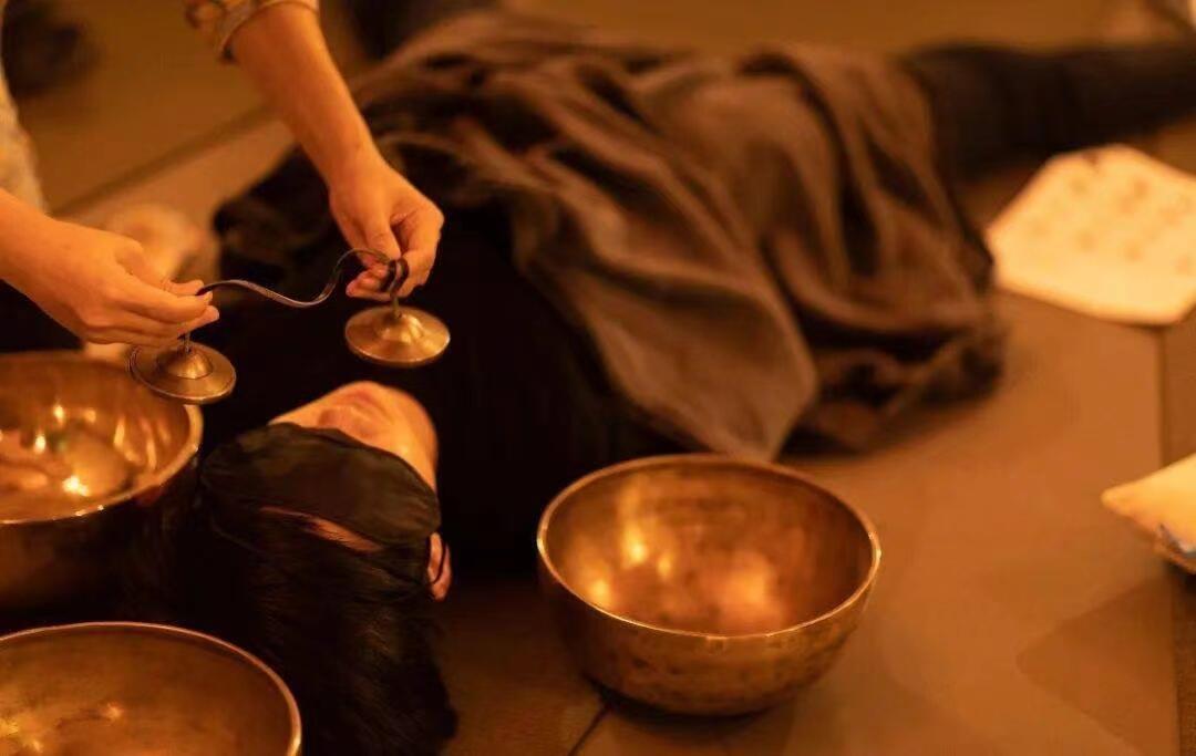 Tibetan singing bowl vibration healing